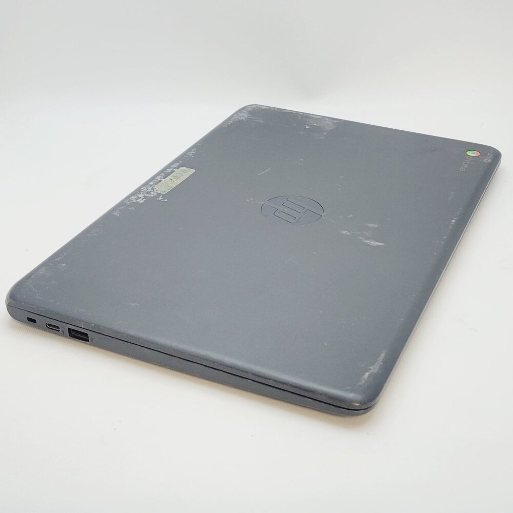 Pre-Owned 14" HP Chromebook G5 Laptop 7CZ87UT#ABA, No USB-C Charging Cord - Picture 2 of 5
